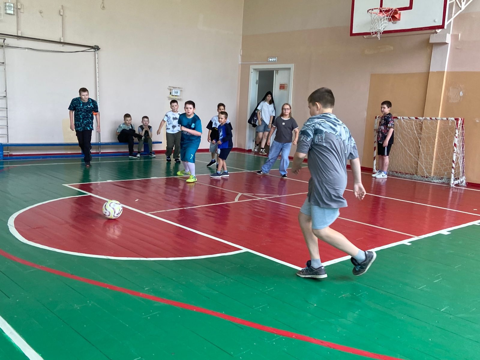 День 17 июня в «Сибирячке» прошел под девизом «С Днем рождения, Артек!»..